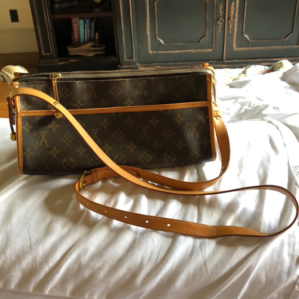 Louis Vuitton Purse